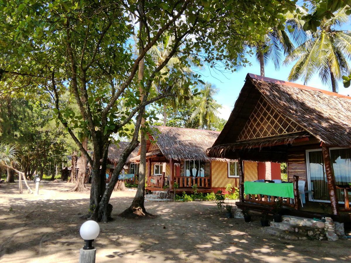 Kohjum Freedom Resort Koh Jum Eksteriør billede