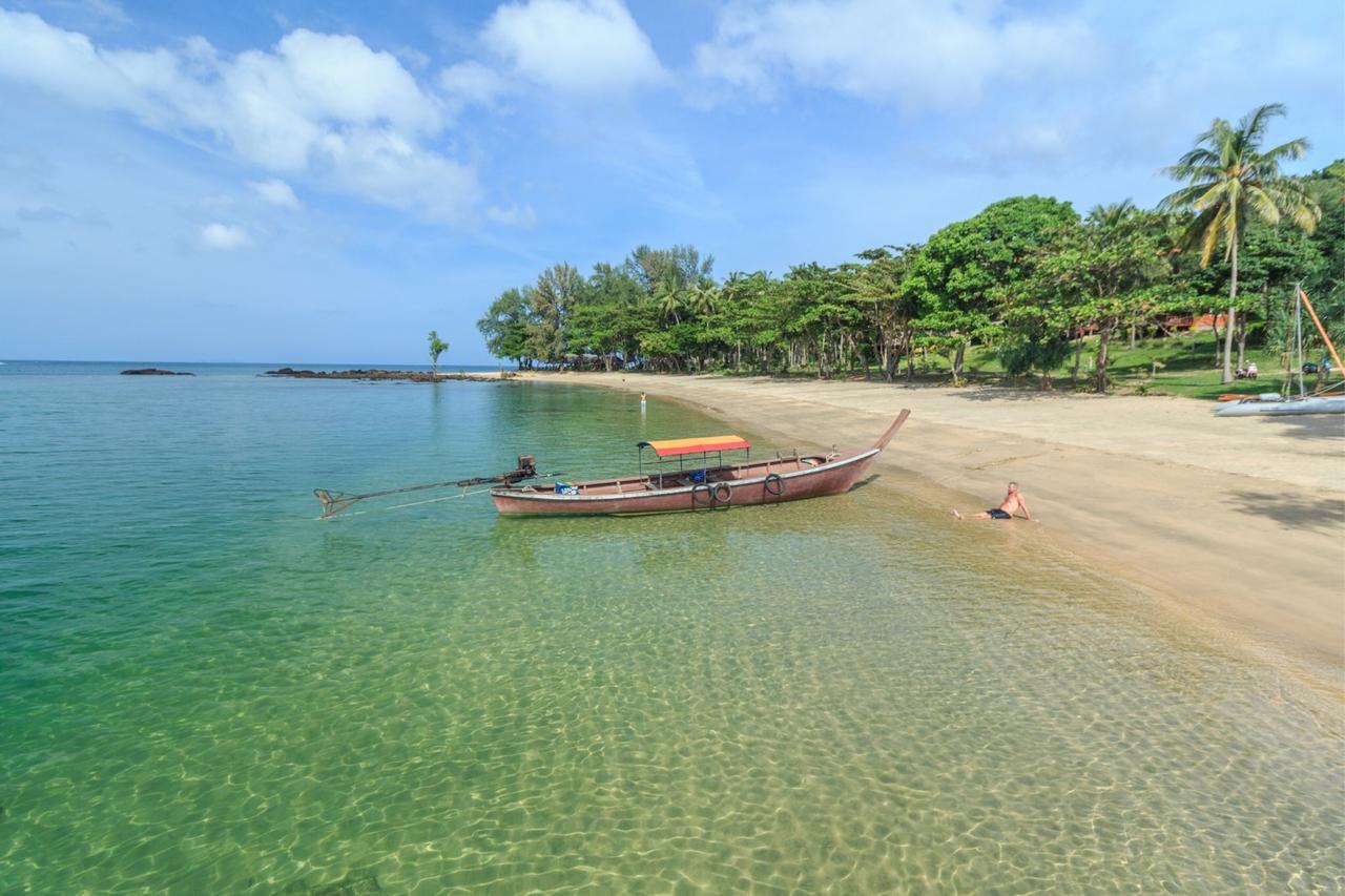 Kohjum Freedom Resort Koh Jum Eksteriør billede